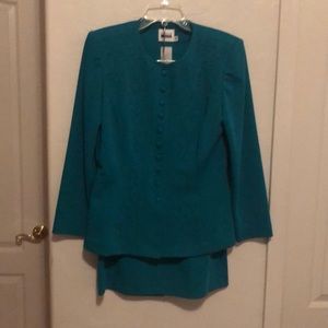 Leslie Fay Green Suit